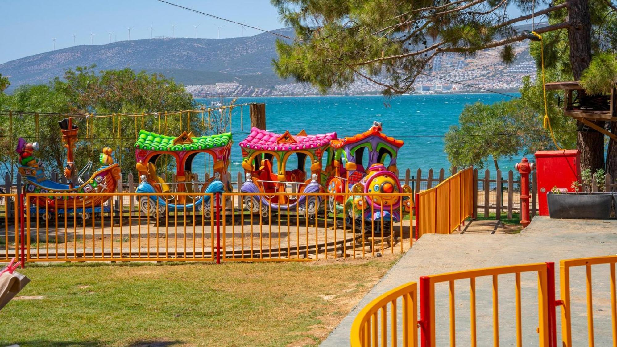 Long Beach Club Nature Акбюк Екстериор снимка