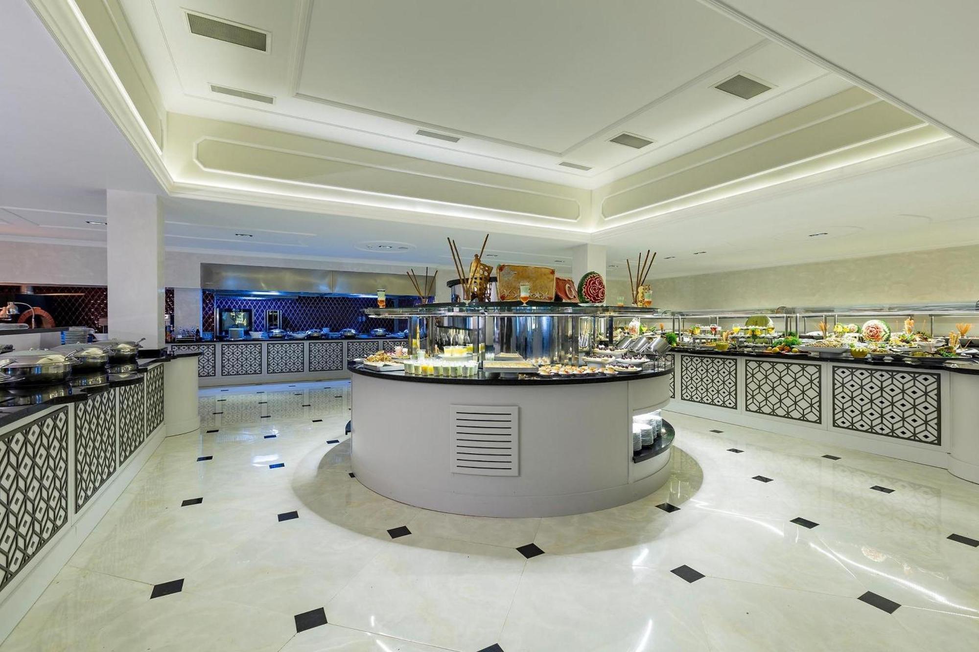 Long Beach Club Nature Акбюк Екстериор снимка