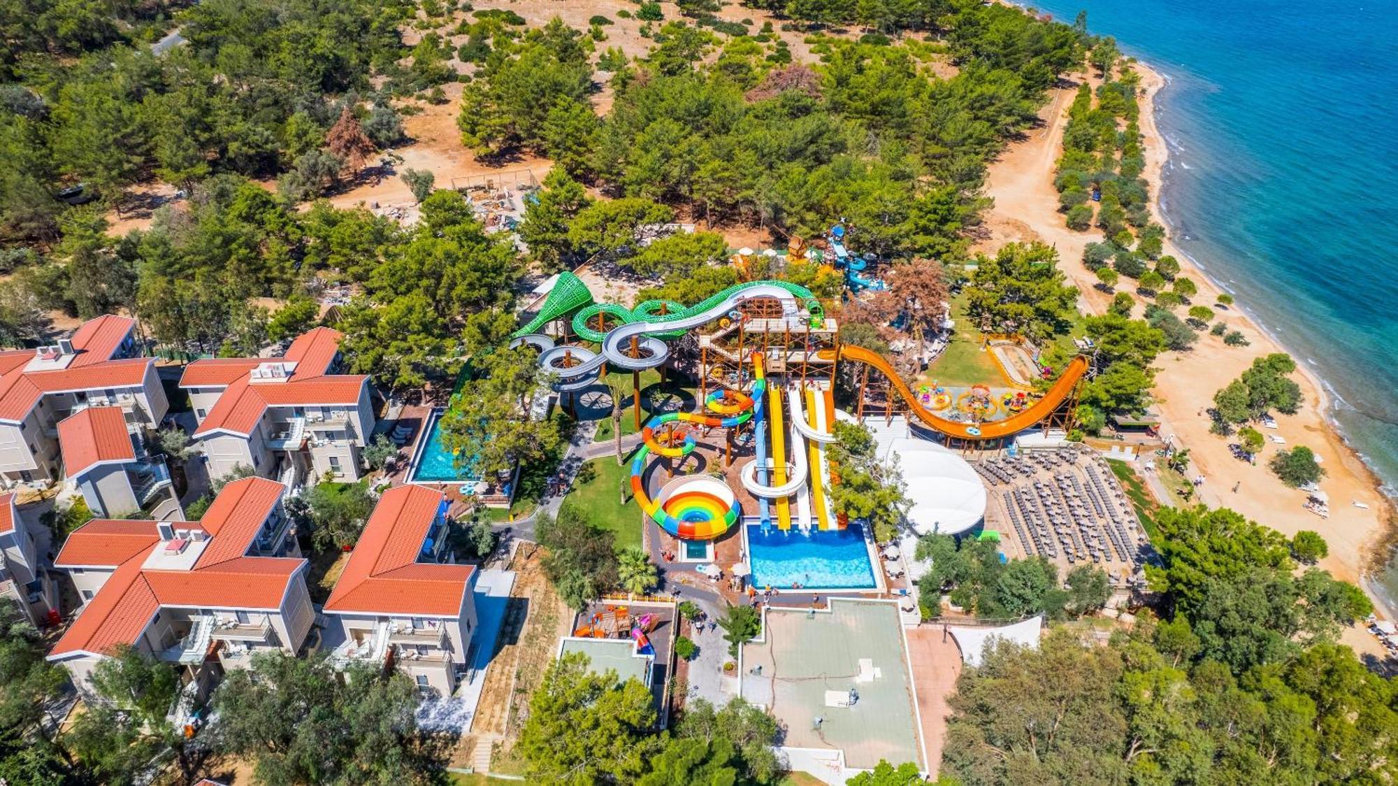 Long Beach Club Nature Акбюк Екстериор снимка